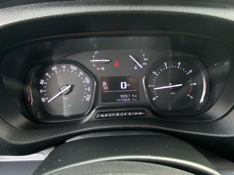 Toyota ProAce 2,0 D 120 Long Comfort 4d