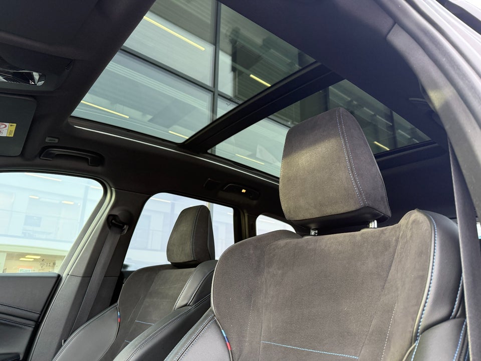 BMW iX1 xDrive30 Fully Charged M-Sport 5d