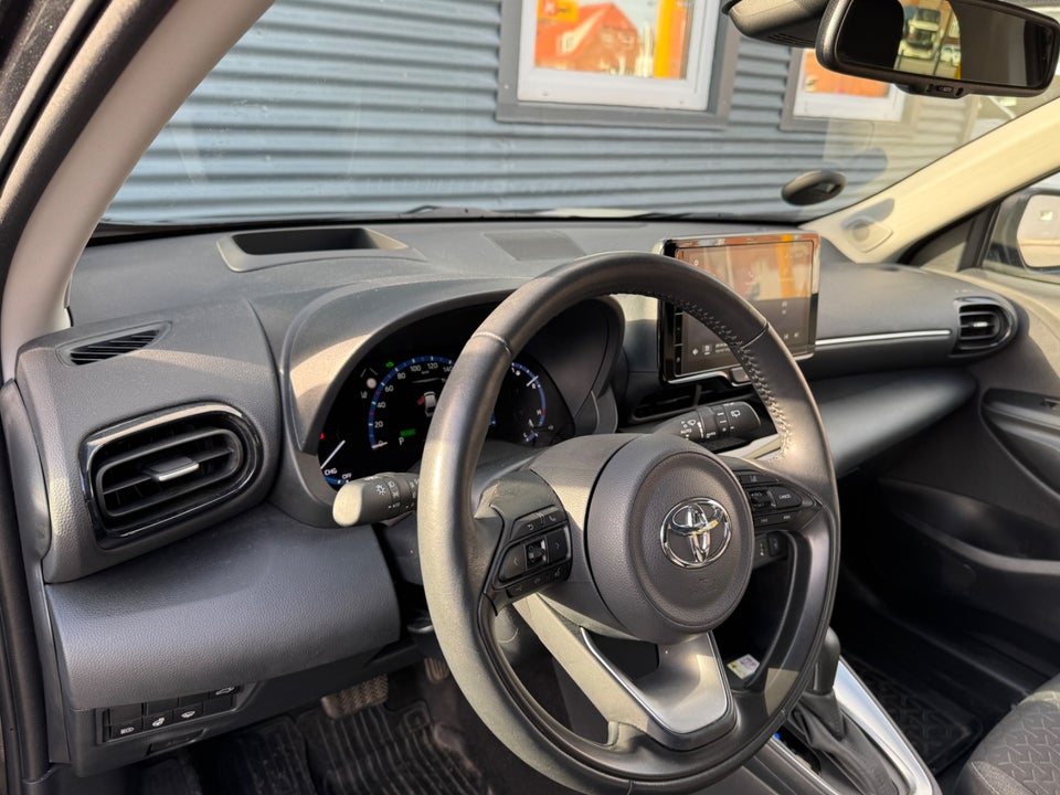 Toyota Yaris Cross 1,5 Hybrid Active Tech+ e-CVT 5d