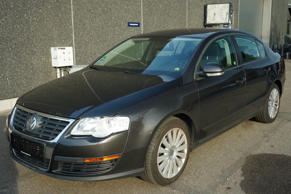 VW Passat 2,0  4d