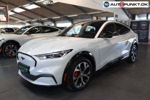 Ford Mustang Mach-E, modelår 2023, 33,000 km