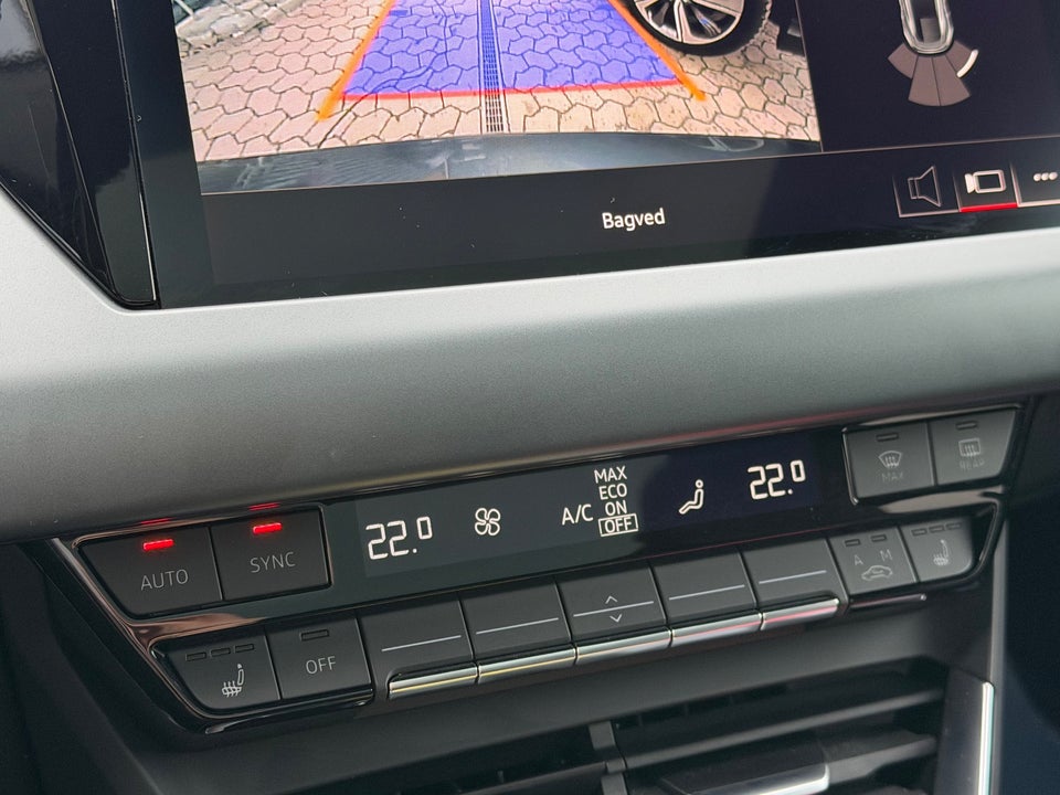 Audi e-tron GT quattro 4d