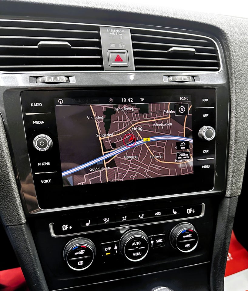 VW Golf VII 1,4 TSi 125 Comfortline DSG 5d