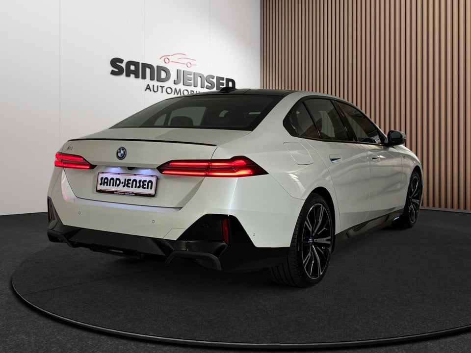 BMW i5 eDrive40 M-Sport Pro 4d