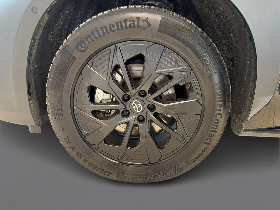 Toyota bZ4X Executive 5d