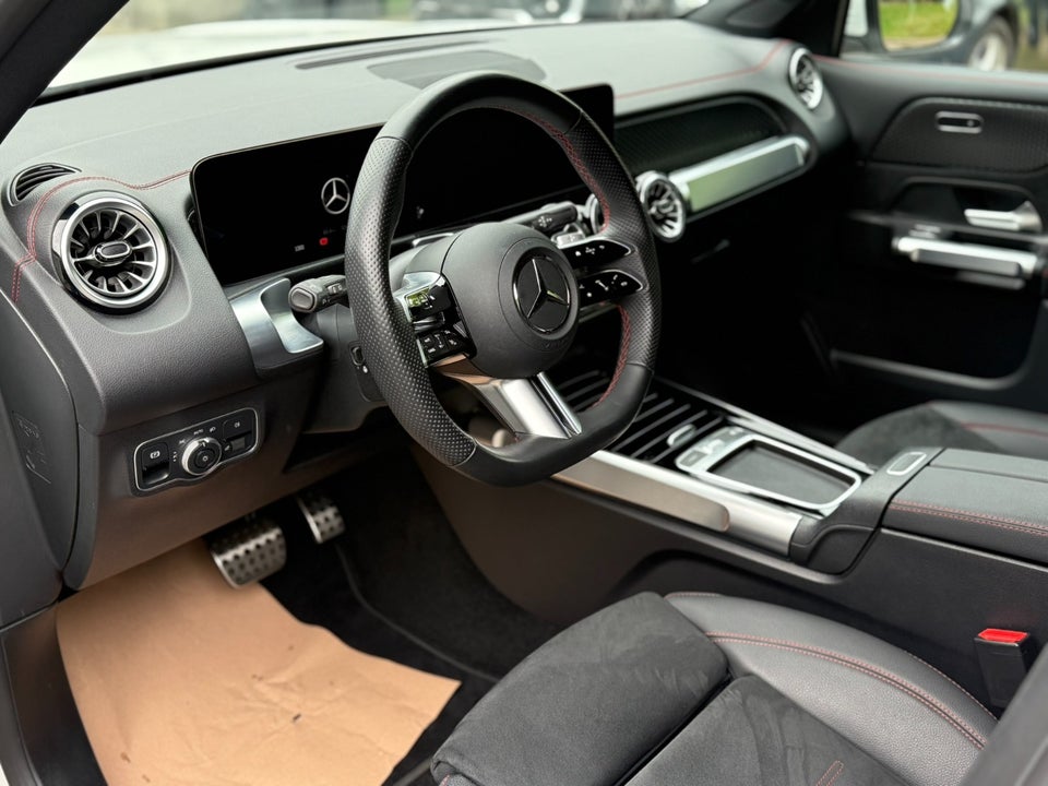 Mercedes EQB250+ AMG Line 5d