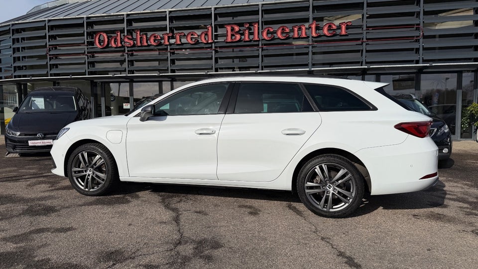 Seat Leon 1,4 eHybrid FR Sportstourer DSG 5d