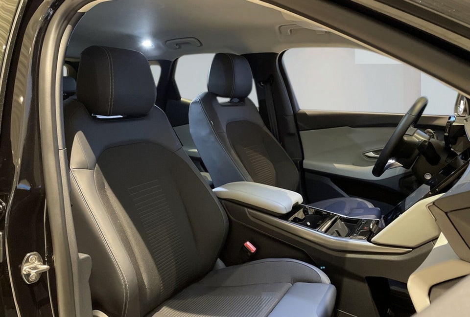 Ford Explorer 77 Select Extended Range 5d