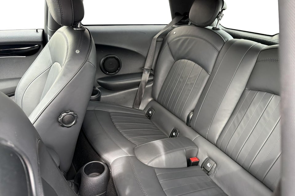 MINI Cooper SE Yours Trim 3d