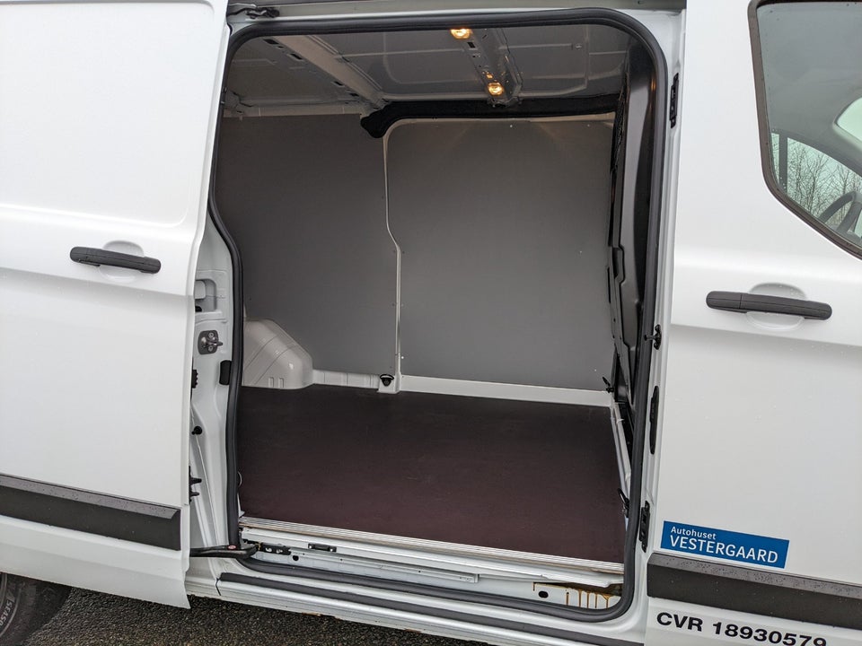 Ford Transit Custom 300 L2 2,0 TDCi 130 Trend