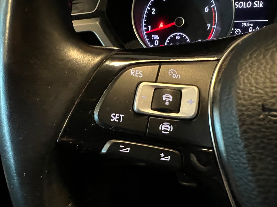 VW Touran 1,5 TSi 150 Comfortline DSG 7prs 5d