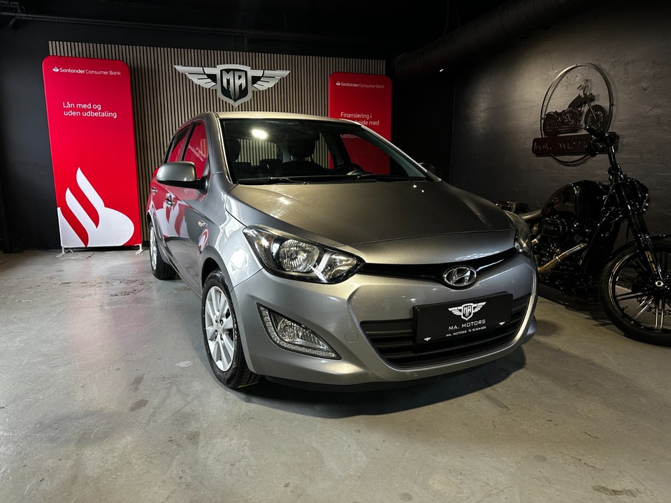 Hyundai i20 1,25 Classic XTR 5d