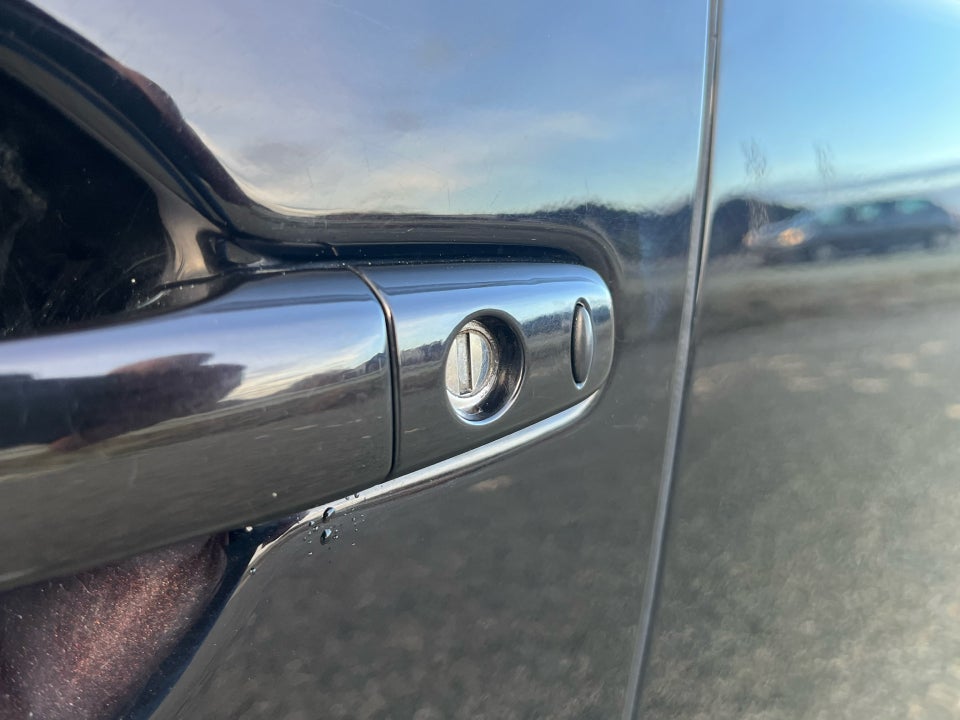 Mitsubishi Outlander 2,4 PHEV Instyle CVT 4WD 5d