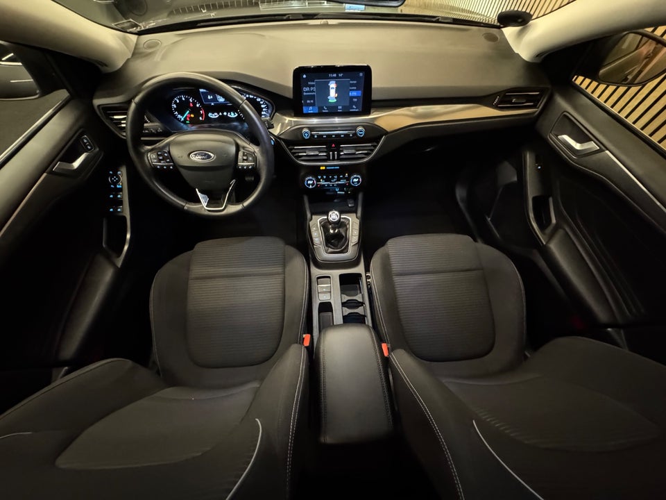 Ford Focus 1,0 EcoBoost Titanium Business stc. 5d