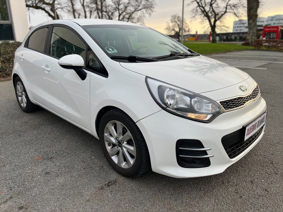 Kia Rio 1,2 CVVT Premium 5d