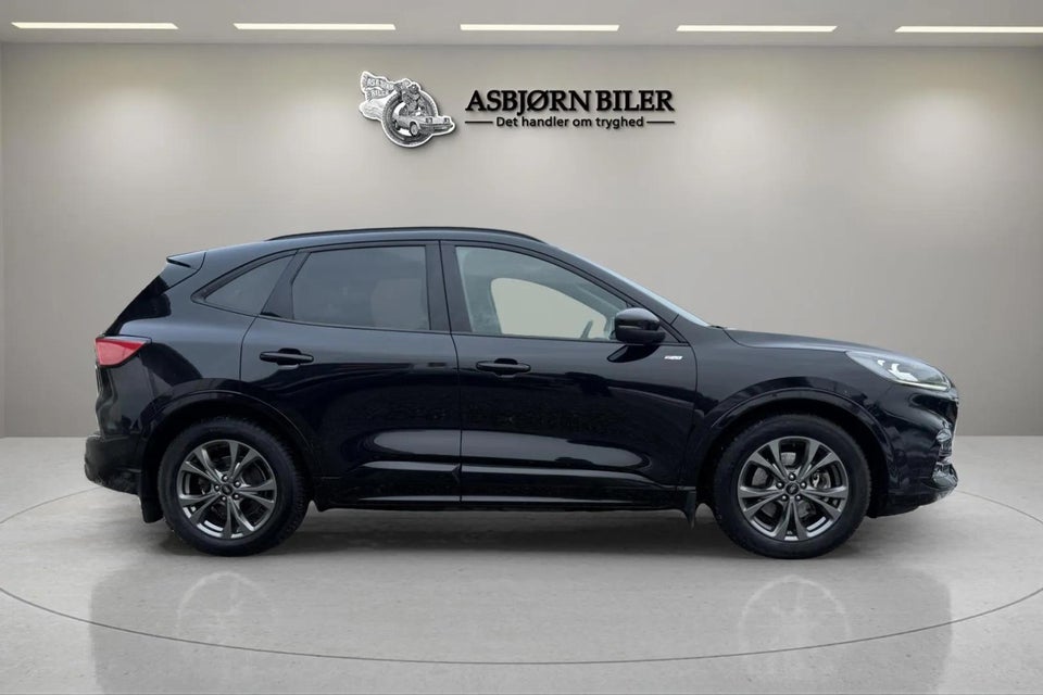 Ford Kuga 2,5 PHEV ST-Line X CVT 5d