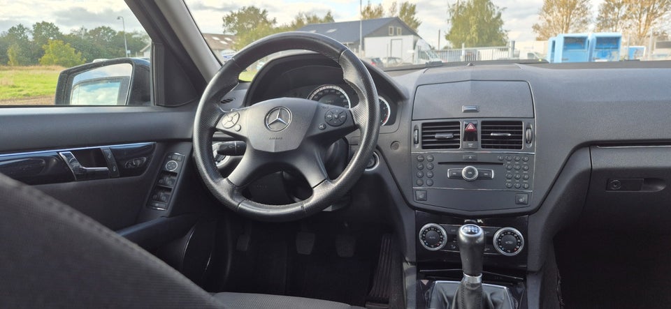 Mercedes C200 1,8 Kompressor Elegance 4d