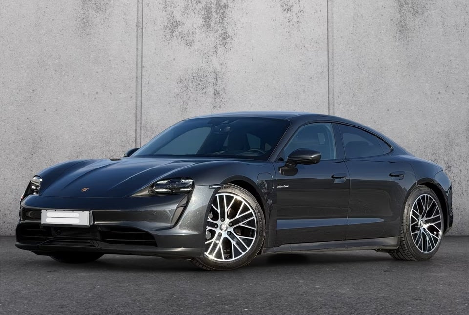 Porsche Taycan Performance+ 4d