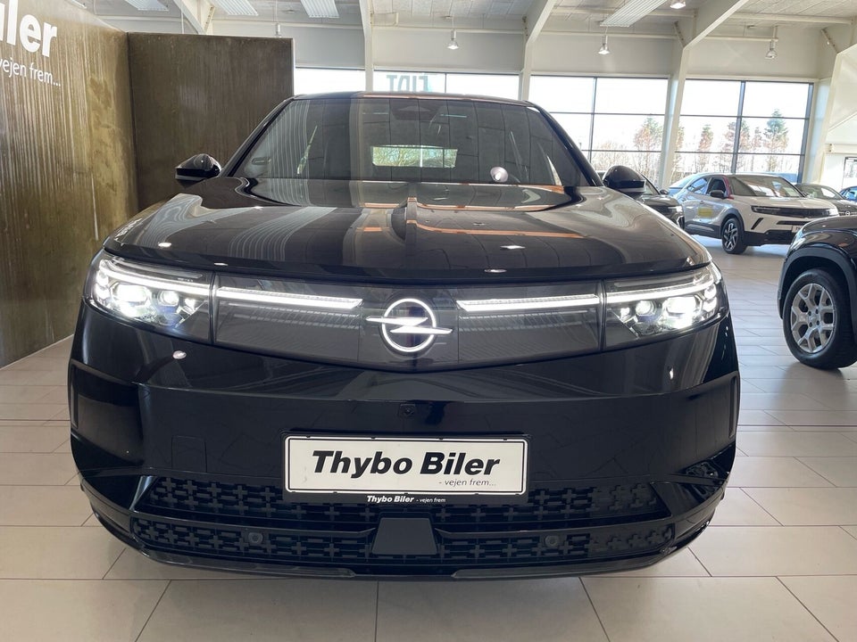 Opel Grandland-e 73 GS Sky 5d