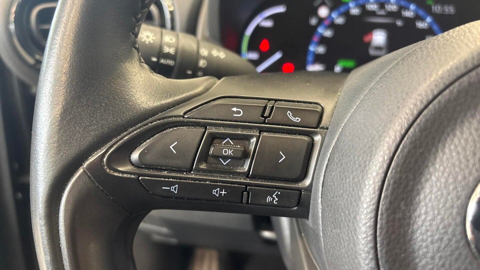Toyota Yaris Cross 1,5 Hybrid Active Tech e-CVT 5d