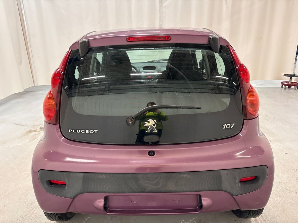 Peugeot 107 1,0 Cool 5d
