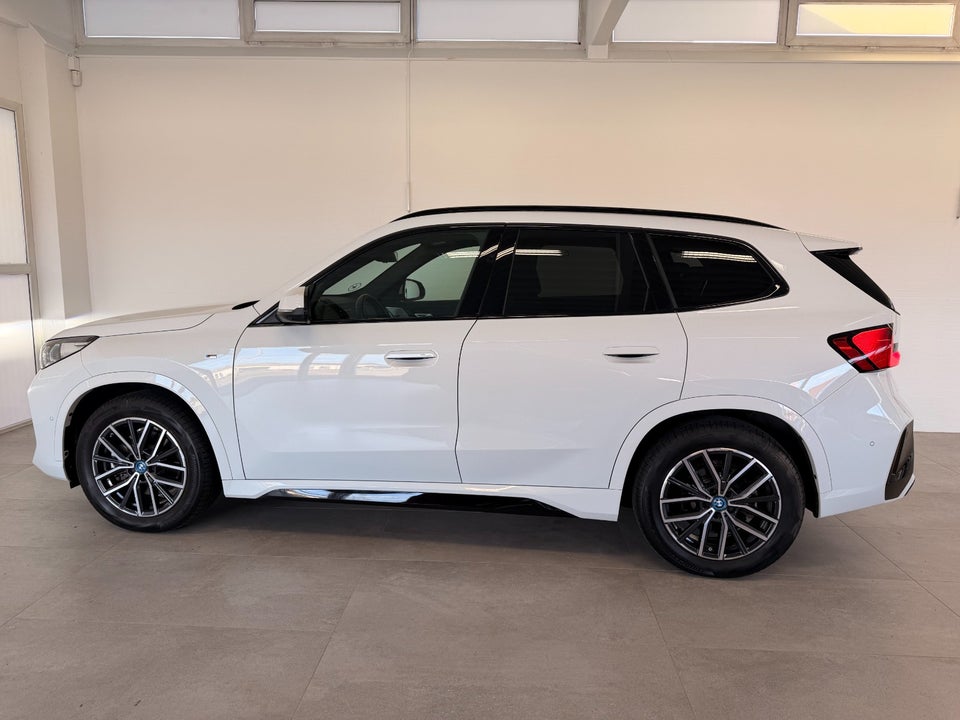 BMW iX1 xDrive30 M-Sport 5d