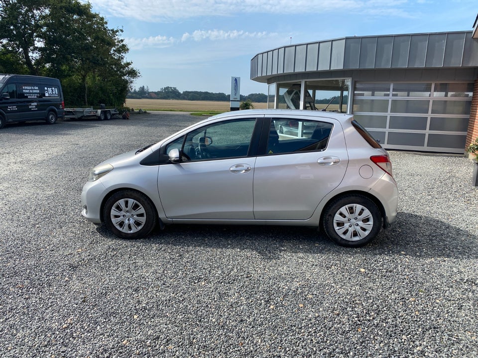 Toyota Yaris 1,4 D-4D T2 Touch 5d