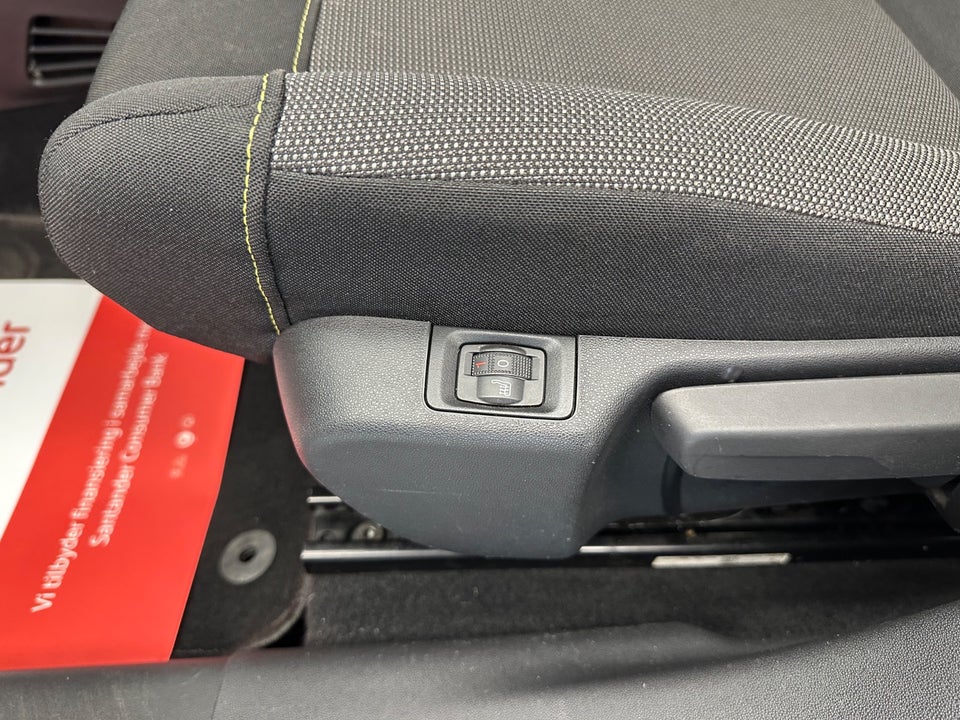 Citroën C3 1,2 PureTech 83 Shine 5d