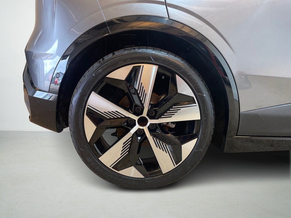 Renault Megane E-Tech 60 Techno+ 5d