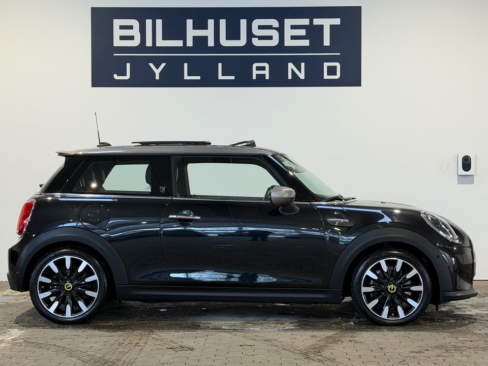 MINI Cooper SE Yours Trim 3d
