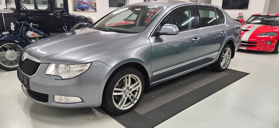 Skoda Superb 2,0 TDi 170 Elegance 5d