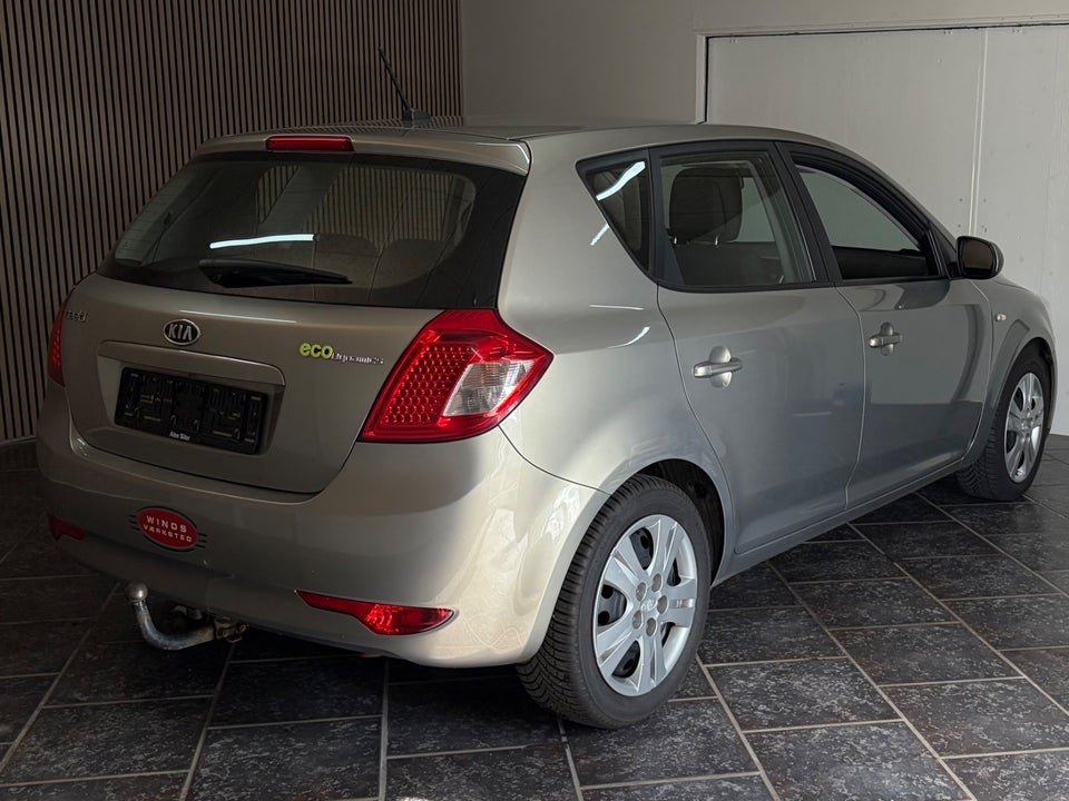Kia Ceed 1,6 CRDi 90 Active 5d
