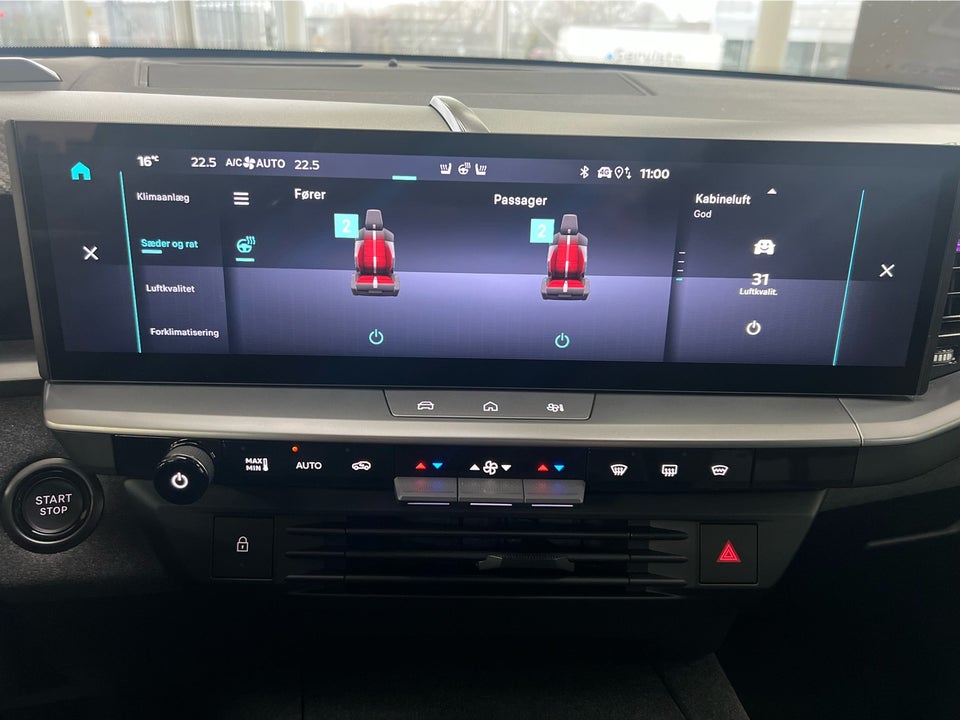 Opel Grandland-e 73 GS Sky 5d