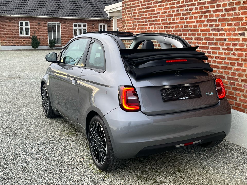 Fiat 500e 42 Icon Cabrio 2d