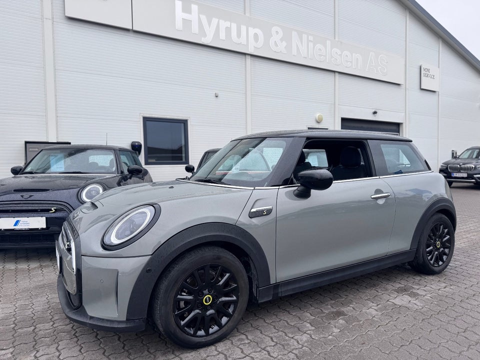 MINI Cooper SE Edition Premium Plus 3d