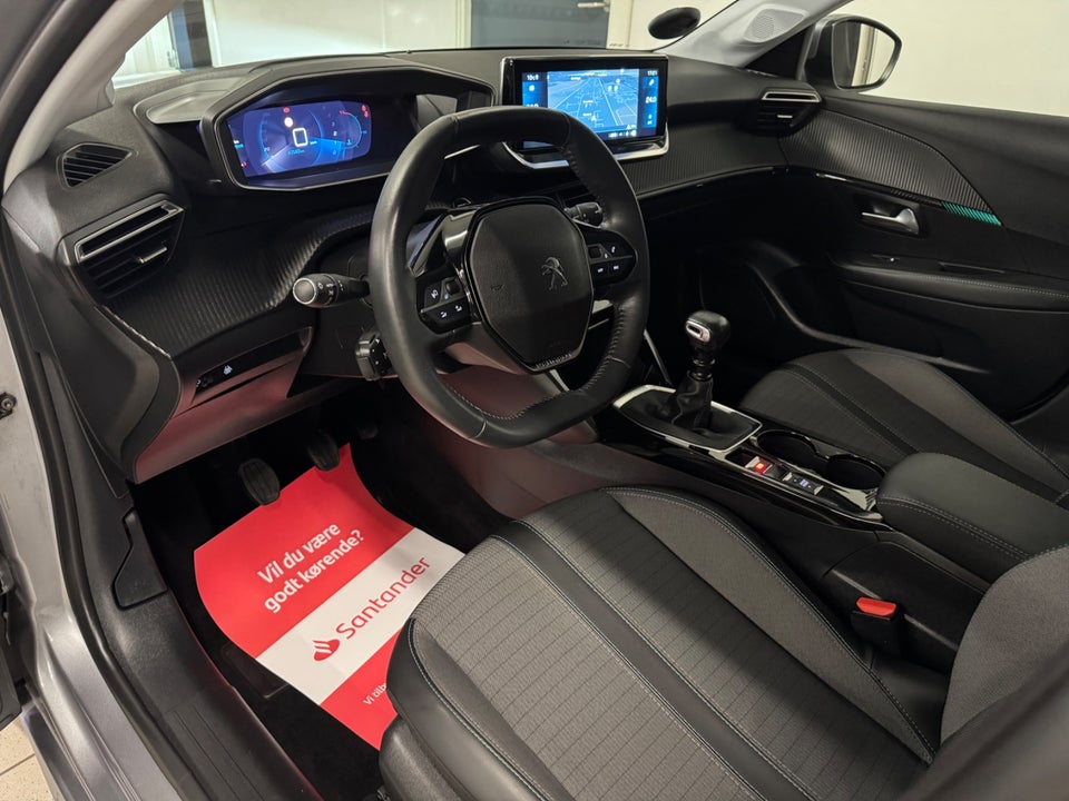 Peugeot 208 1,2 PureTech 100 Platin Sport 5d