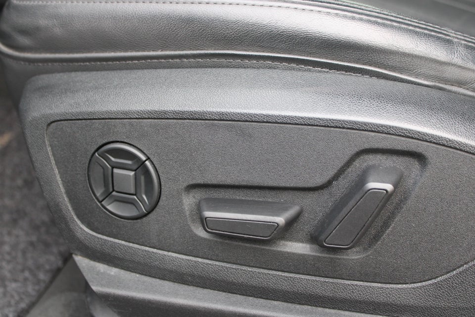 Audi e-tron 55 Advanced quattro 5d