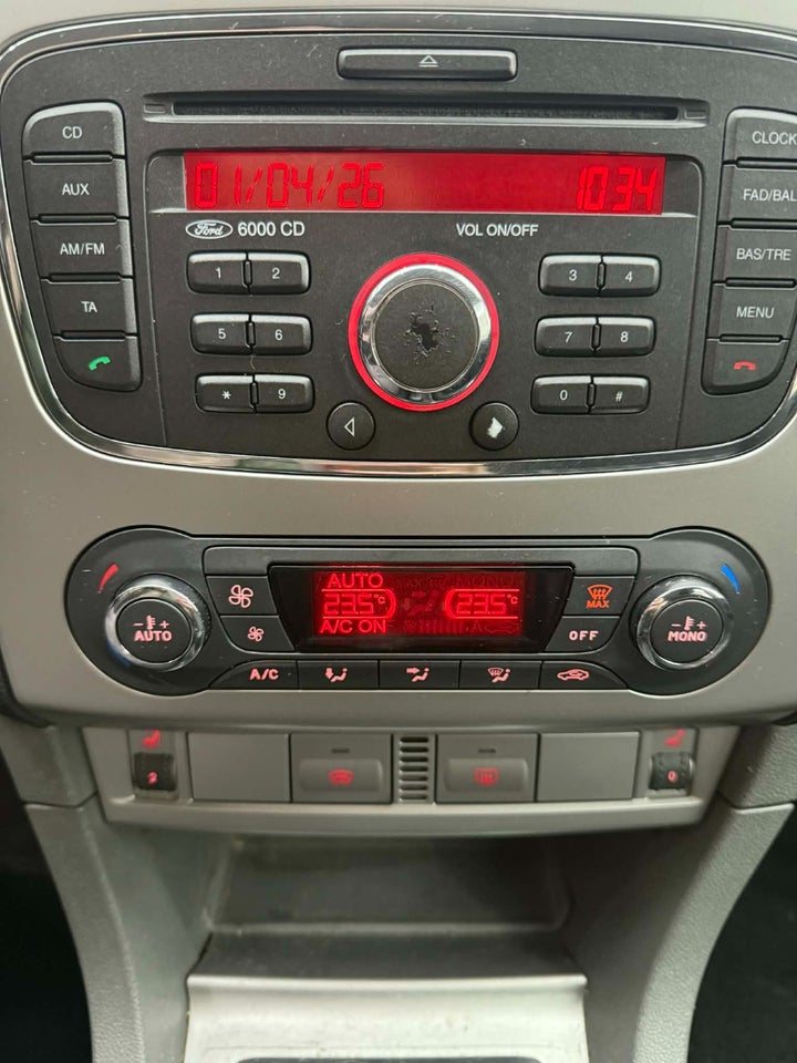 Ford Focus 1,6 TDCi 109 Style+ stc. 5d