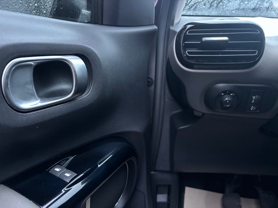 Citroën C4 Cactus 1,2 PureTech 110 SkyLine 5d