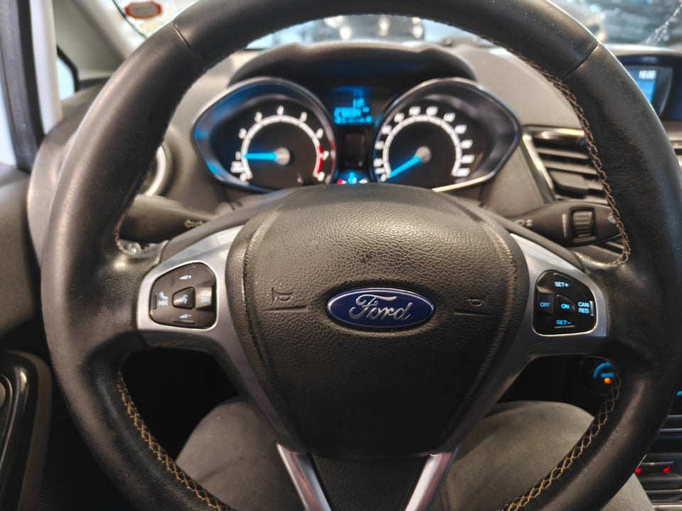 Ford Fiesta 1,0 SCTi 100 Titanium 5d