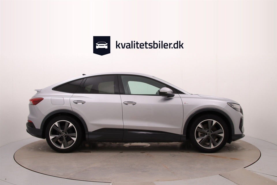 Audi Q4 e-tron 40 S-line Sportback 5d