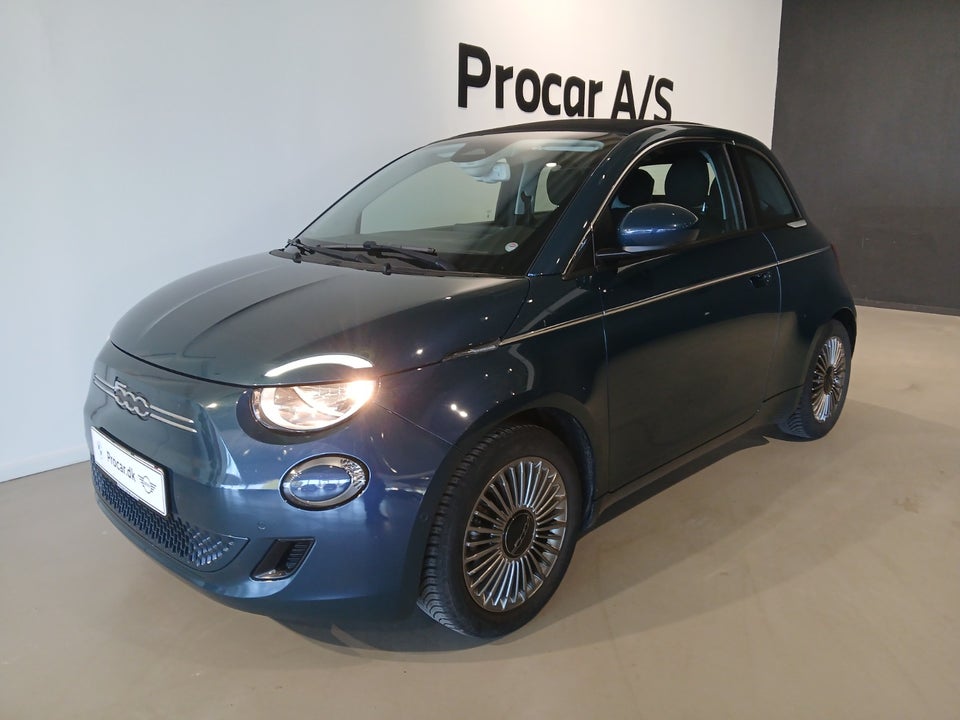 Fiat 500e 42 Lusso Cabrio 2d