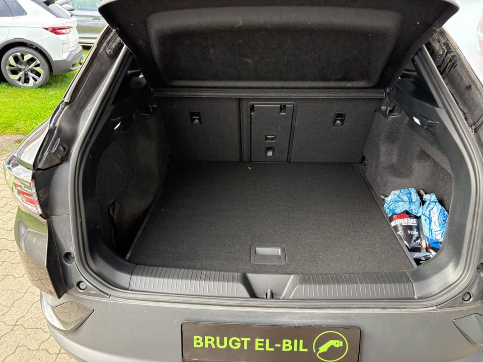 VW ID.4 77 Pro Performance Tech 5d