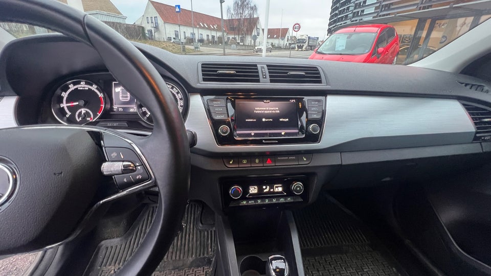 Skoda Fabia 1,0 TSi 95 Dynamic Combi DSG 5d