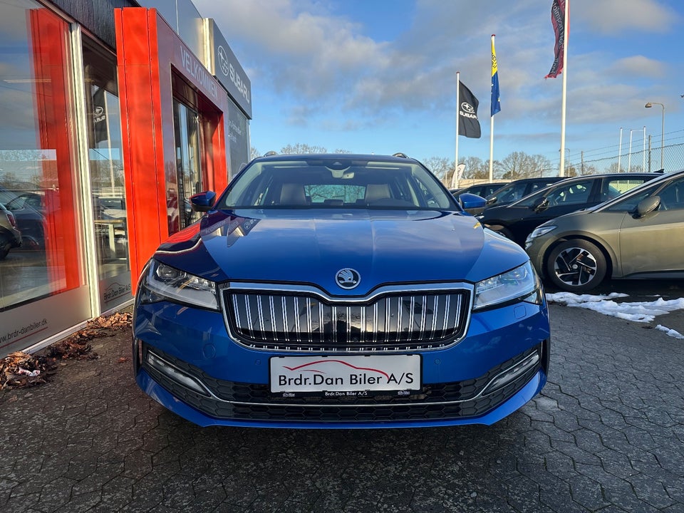 Skoda Superb 1,4 TSi iV Business Executive Combi DSG 5d