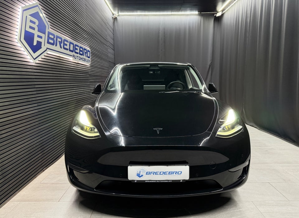 Tesla Model Y Long Range AWD 5d