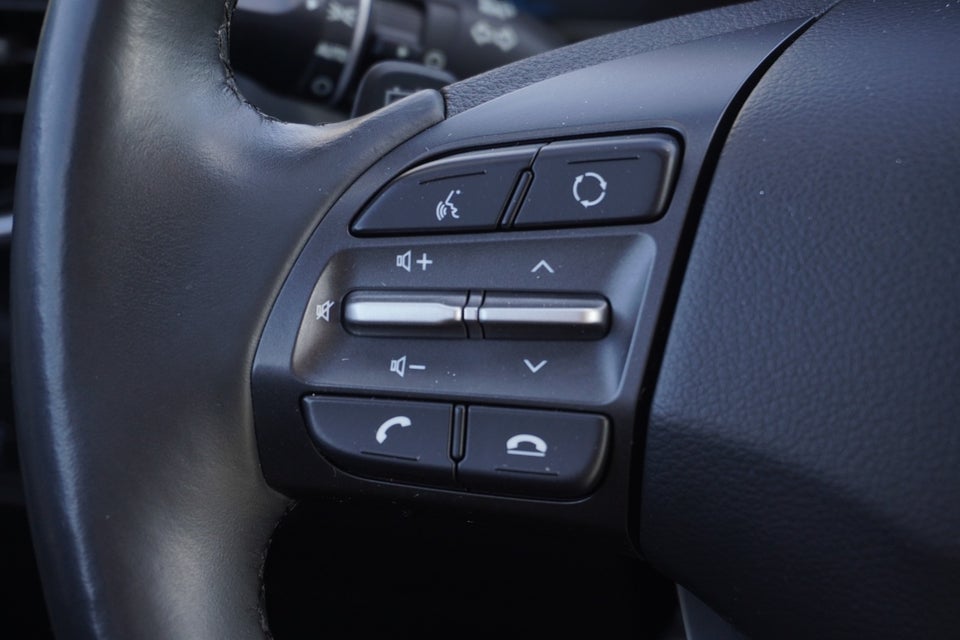 Hyundai Kona 64 EV Go! 5d