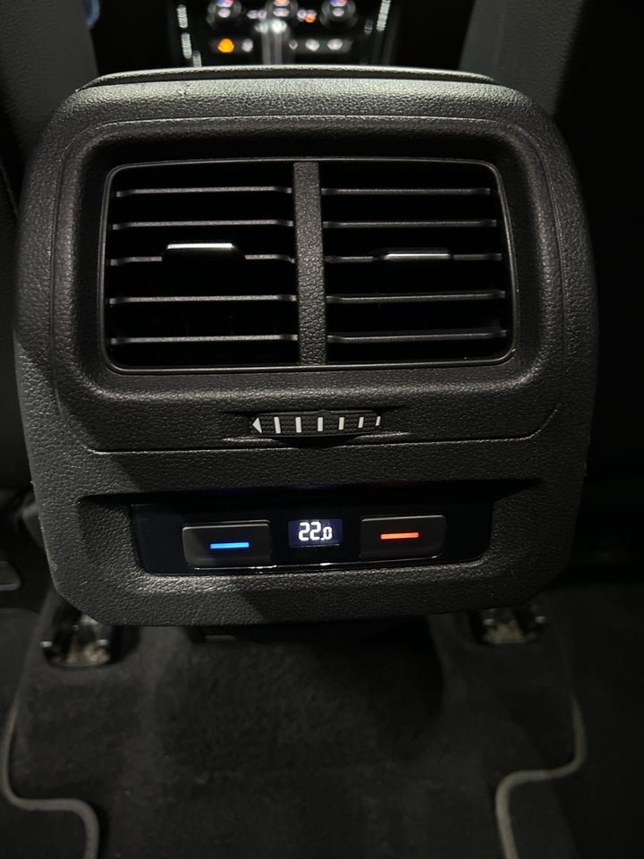 VW Touran 2,0 TDi 150 Highline DSG 7prs 5d