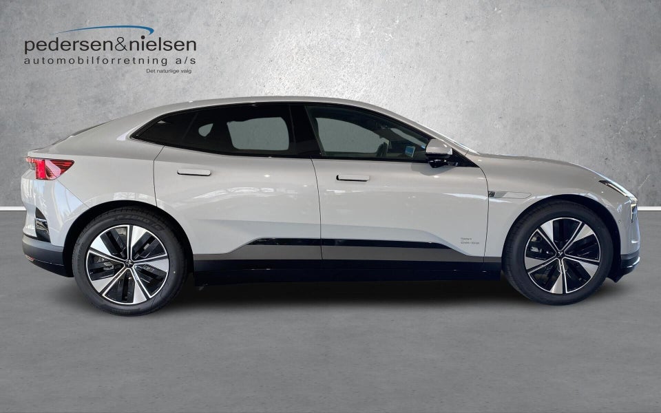 Polestar 4 Long Range Nordic Edition 5d