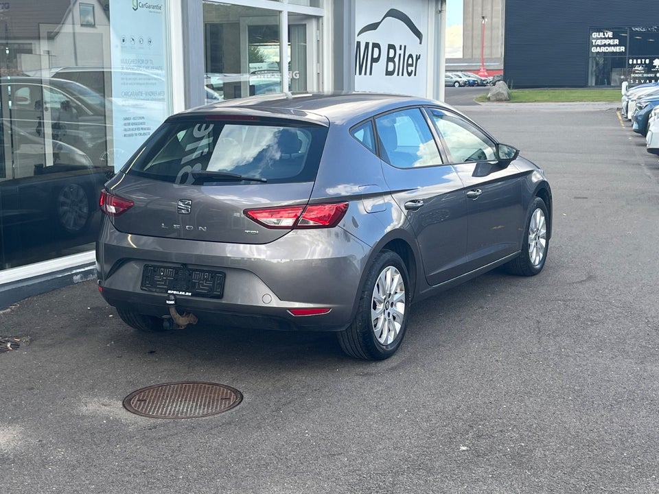 Seat Leon 1,6 TDi 110 Reference 5d